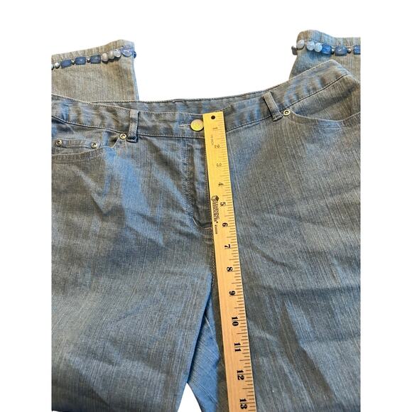 Ruby Rd. Capri Women's Beaded Hem Denim Pants Size 8 Blue Jeans Light Wash - Picture 8 of 9